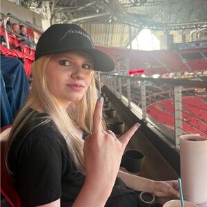 Meet your Posher, Kylee